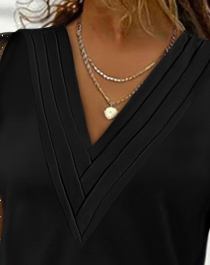 Luna - Raffinert Blomsterbluse med Delikate Ermedetaljer