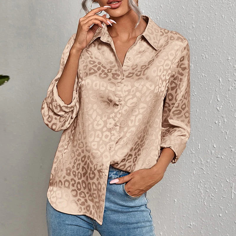 Mathilde - Elegant langermet bluse med flatterende passform og klassisk stil