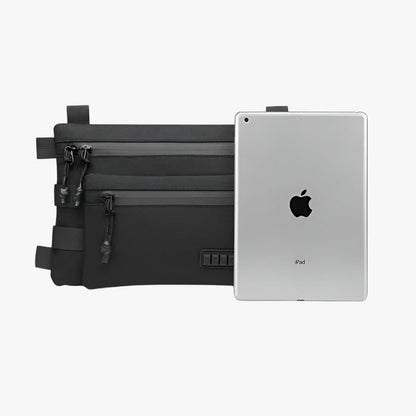 Giordi – Taktisk skulderveske med kompakt oppbevaring og kryssrem