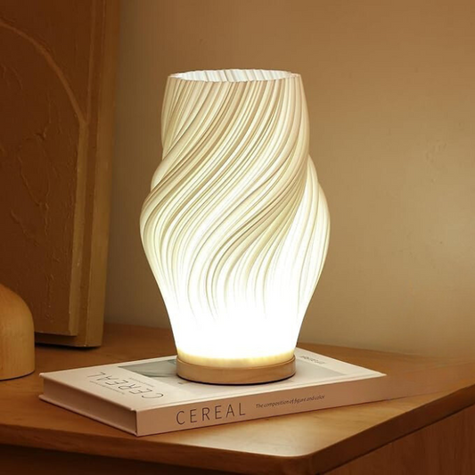 WaveGlow – Moderne bordlampe med bølgemønster for koselig stemningsbelysning