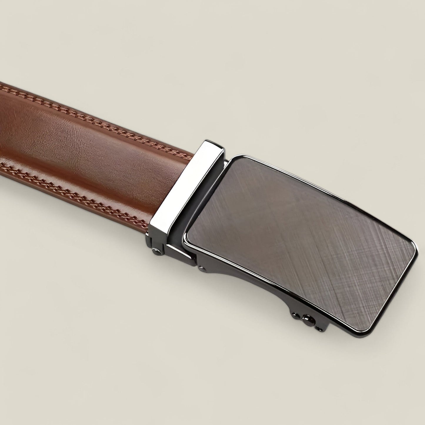 Aiden - Fasjonabelt belte med minimalistisk design for en sofistikert hverdag
