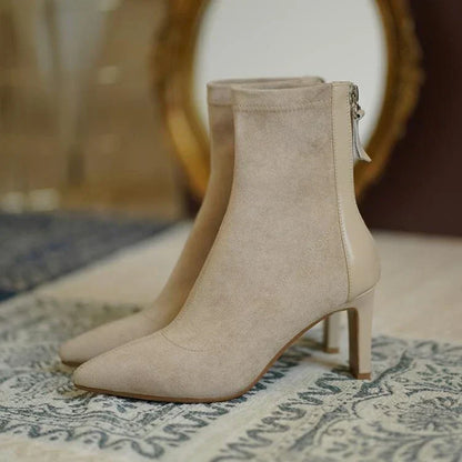 Aria - Ankelstøvler med smal hæl og glidelås i siden