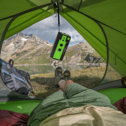 TerraVolt - Allsidig Solcelledrevet Radio og Powerbank for Pålitelig Energi