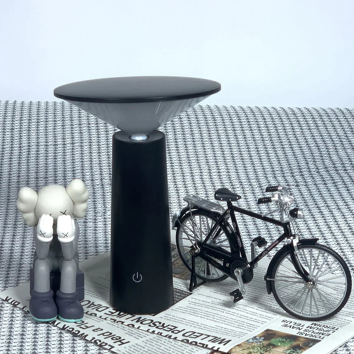 GlowBeam - trådløs bordlampe for moderne livsstil