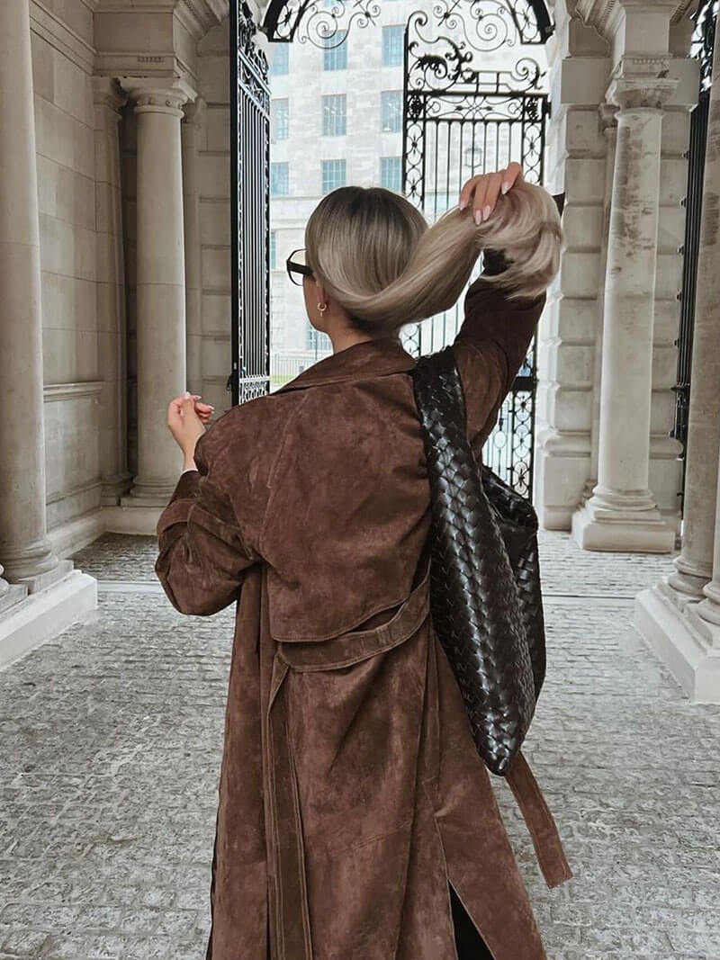 Celeste – Elegant trenchcoat med lange ermer og midjebelte for komfortabel passform