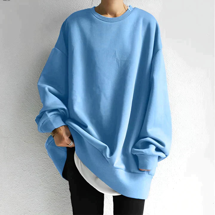 Patricia - Oversized genser med rund hals og nedslitte skuldre