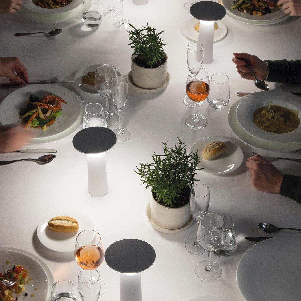 BrightGlow - Dimbar LED-BordLampe