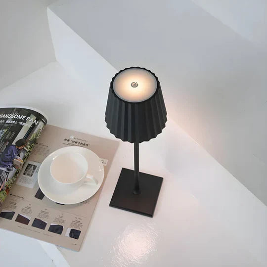 AuraLite - oppladbart USB-lys med smart touch-funksjonalitet