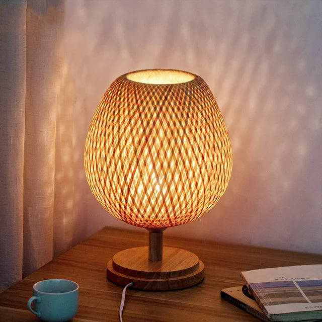NatureGlow - Unik bordlampe i bambus for et varmt og innbydende hjem