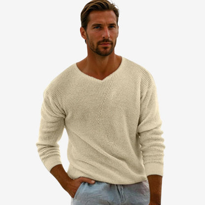 Svein – Langermet Genser med V hals og Ribbestrikkede Detaljer