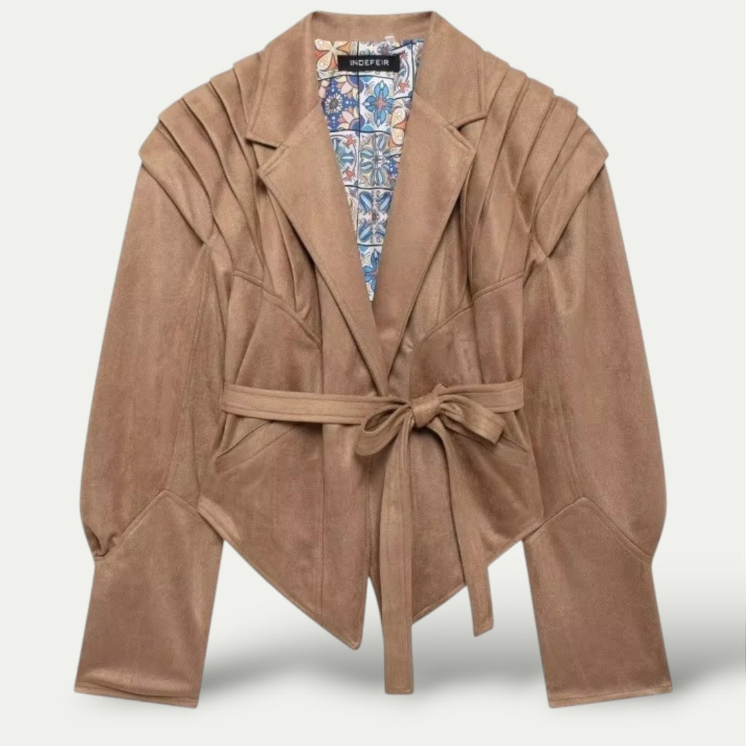 Mathea – Jakke med Langermet og Livbelte med Knapper