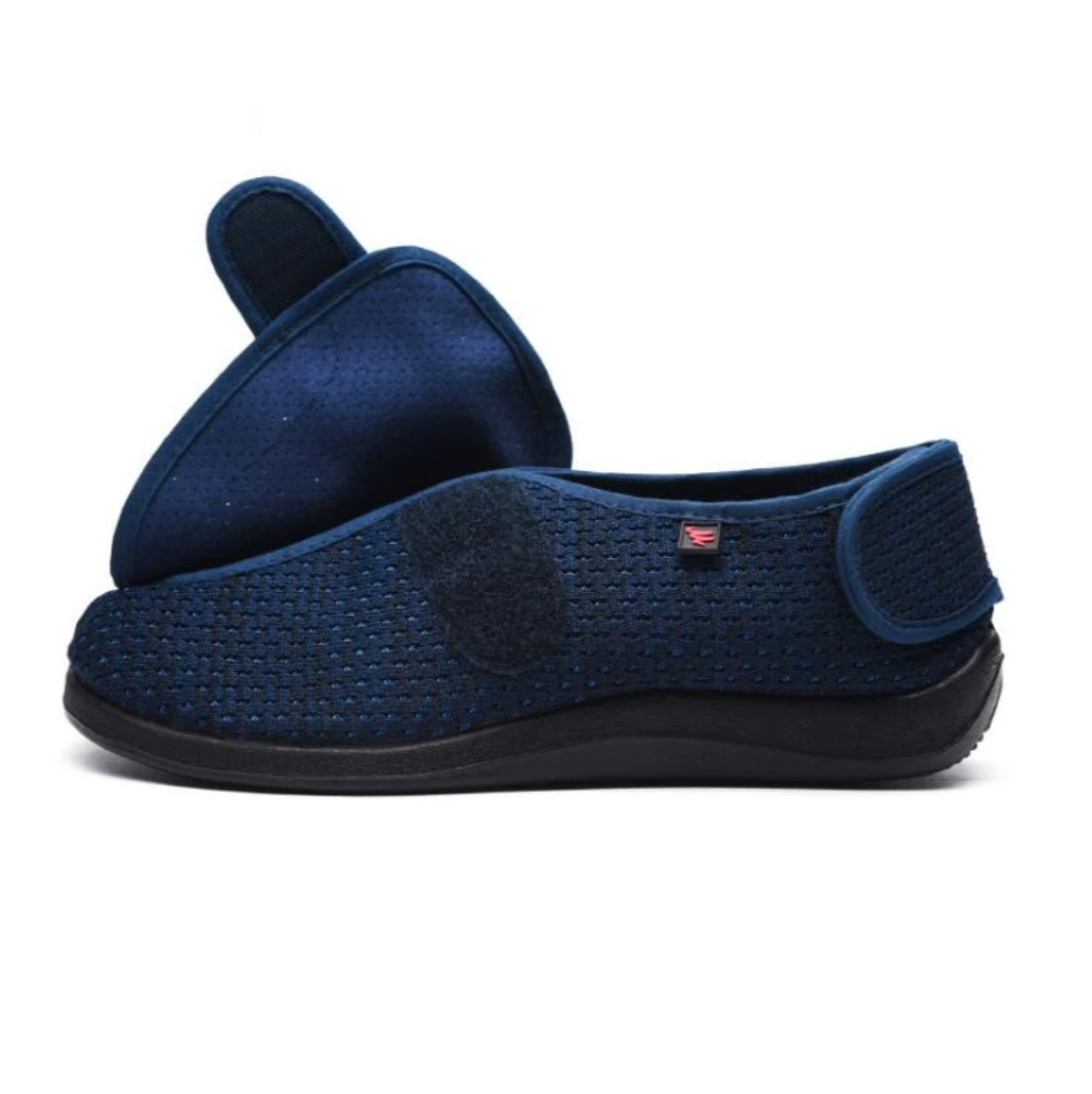 FlexiFit - Gåsko med bred tåboks og justerbare remmer