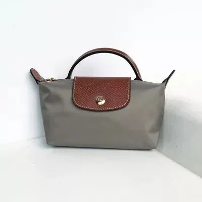 Julia - Justerbar skulderveske for praktisk eleganse