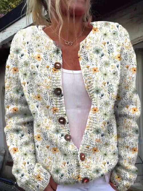 Hannah - Elegant Langermet Strikkekardigan med Blomstermønster og Knapper