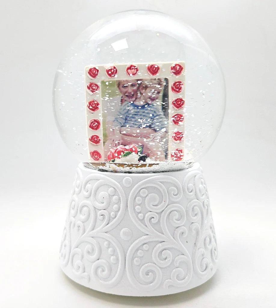 BlossomCraft - Tilpassbart snøkulesett med rosenramme og fotodisplay