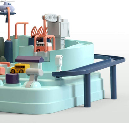 KiddoQuest - Interaktivt redningseventyr i byen med manuell bilbane og morsomme utfordringer