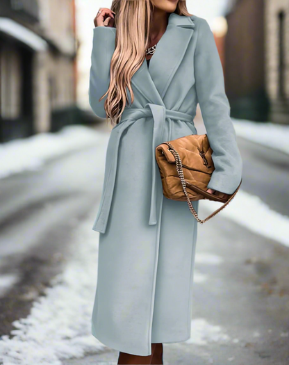 Jennifer - Klassisk slå-om-kåpe med belte og dype lommer