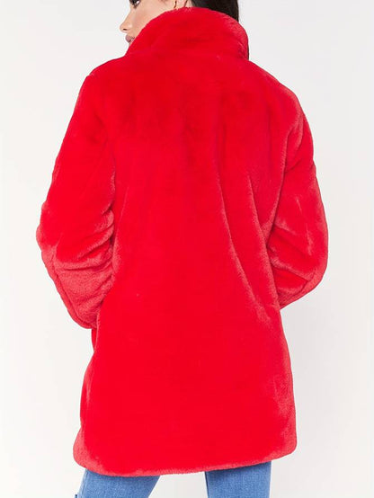 Hannah - Langermet, fluffy kåpe med lommer og revers