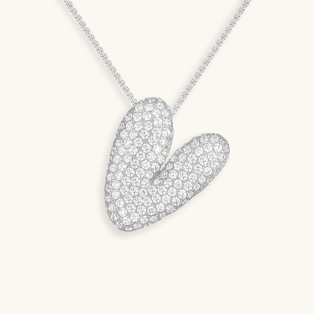 Luna - Fasjonabelt kjede med bobleinitialer og diamantinspirert design