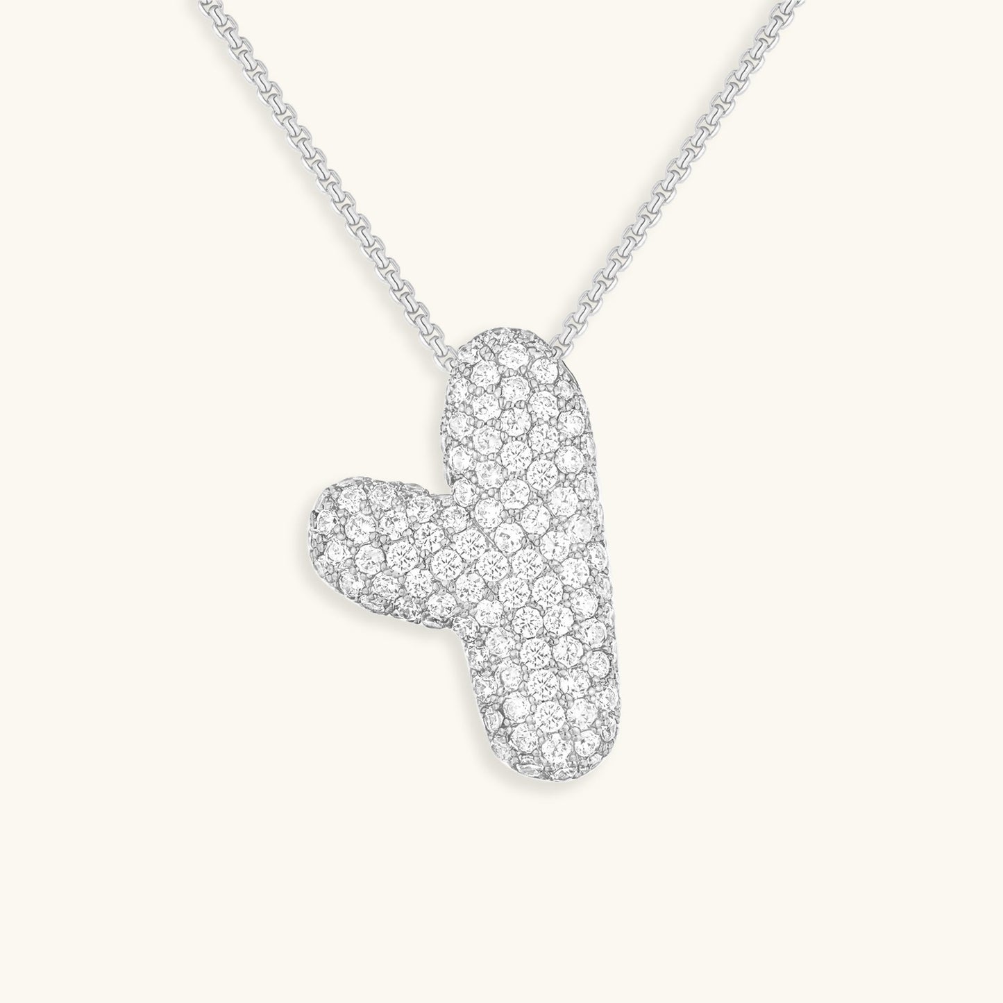 Luna - Fasjonabelt kjede med bobleinitialer og diamantinspirert design