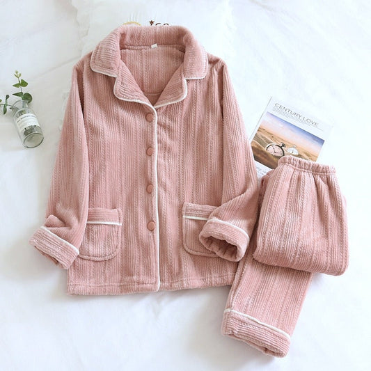 CozyEase - Klassisk pyjamassett med topp med knapp og avslappet passform
