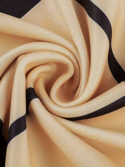 Catherine - Figursydd midikjole med rutete mønster og skreddersydd passform