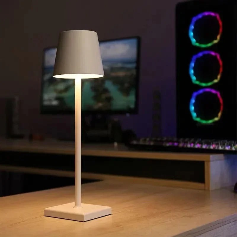 NordicLume - Elegant trådløs bordlampe med berøringskontrol