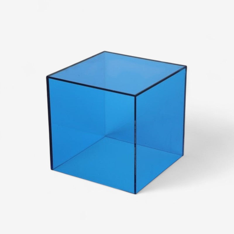 AcriForm – Utstillingsboks med Femsidig Gjennomsiktig Struktur