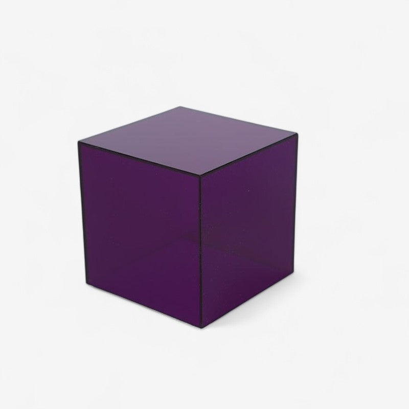 AcriForm – Utstillingsboks med Femsidig Gjennomsiktig Struktur