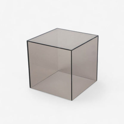 AcriForm – Utstillingsboks med Femsidig Gjennomsiktig Struktur