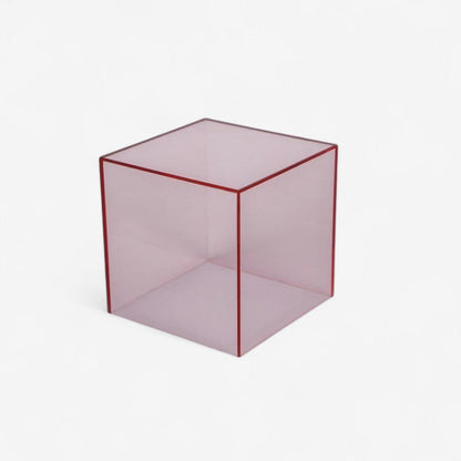 AcriForm – Utstillingsboks med Femsidig Gjennomsiktig Struktur