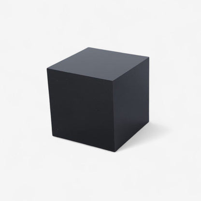 AcriForm – Utstillingsboks med Femsidig Gjennomsiktig Struktur