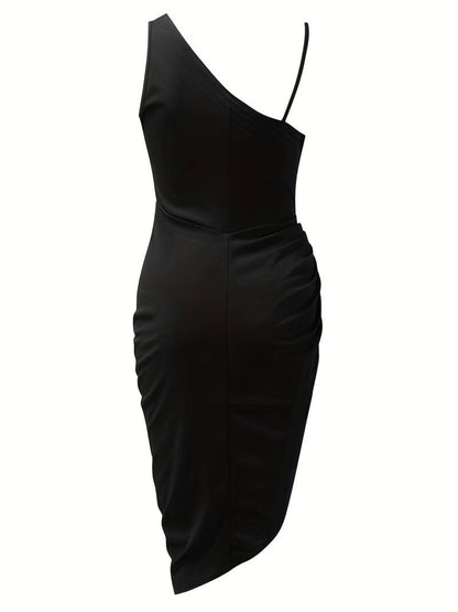 Abigail - Asymmetrisk cocktailkjole med én skulder og paljettoverdel