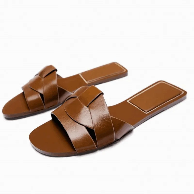 Daisy - Sandaler med kryssrem