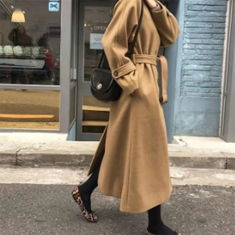 Chloe - Elegant lang vinterfrakk for sofistikert stil