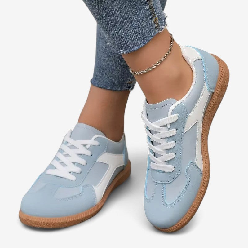 Astrid – Flate sålesneakers med rund tå