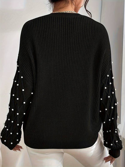 Emilia - Elegant langermet genser med rund hals og perler detaljer