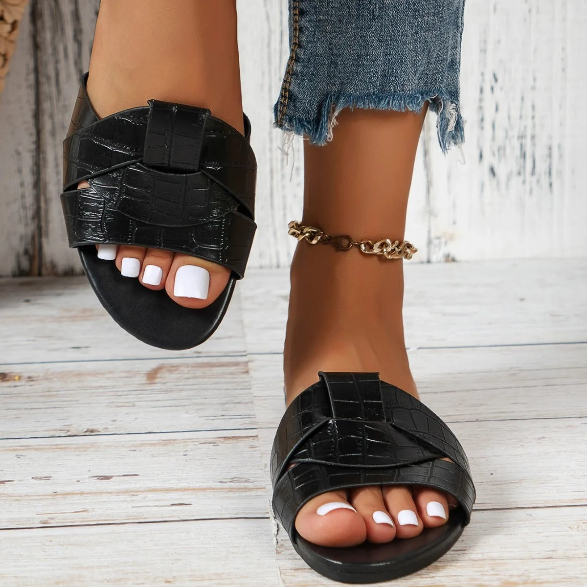 Daisy - Sandaler med kryssrem