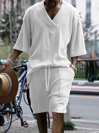 Devilliers – Stilig todelt sett med kortermet skjorte og matchende shorts