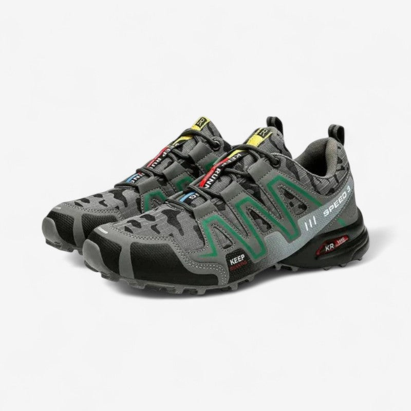 TrekMaster – Snørestøvler med Rund Tå og Mønstret Såle