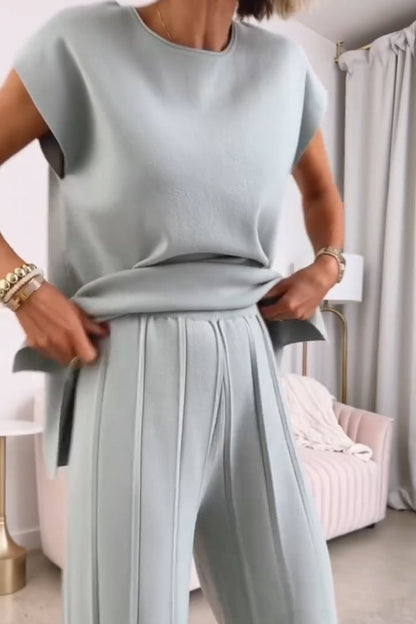 Emma - Stilig Sett Med Høy Lav Genser Og Bukser Med Vide Ben