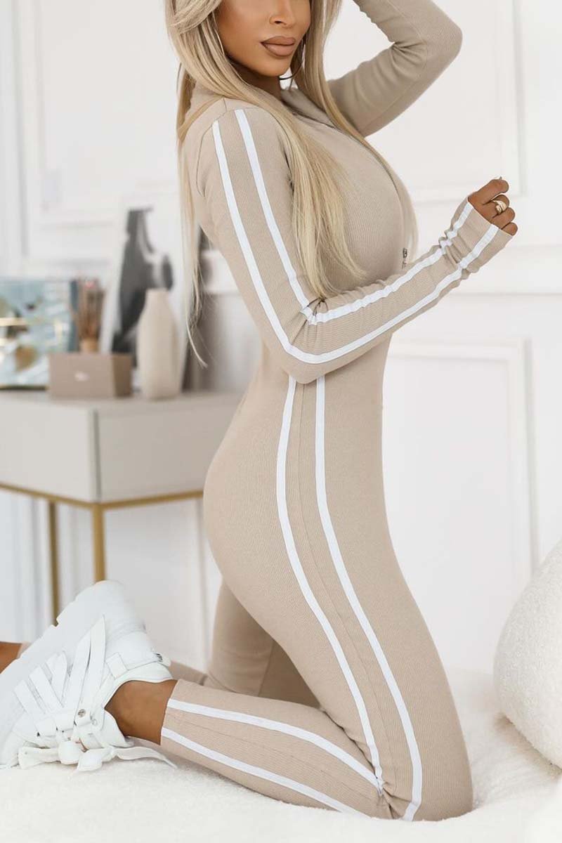 Bella - Avslappet Jumpsuit Med Lange Ermer Med Glidelås