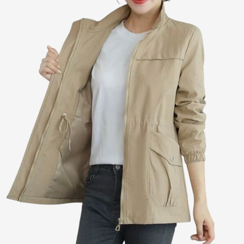 Melinda - Vindjakke med Stående Krage og Glidelås