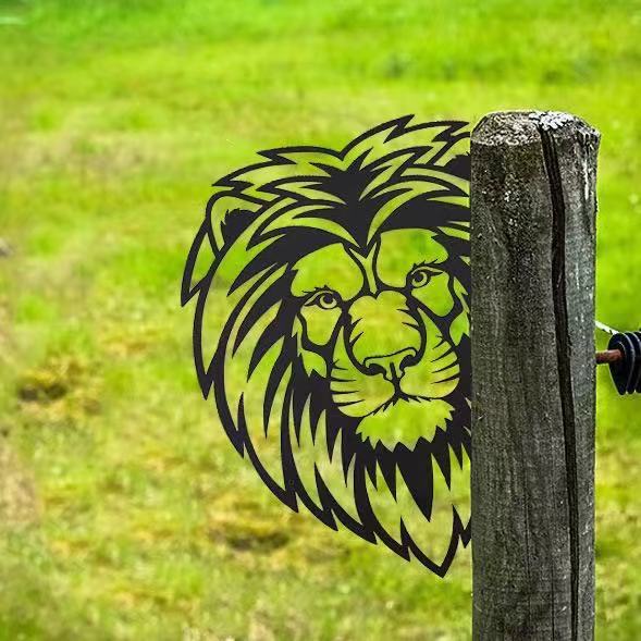 PeepCraft - Tittende geit Kunstverk for hagedekor