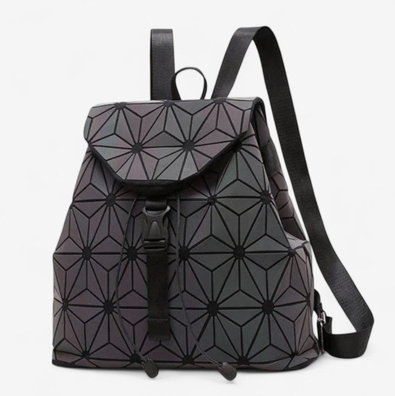Alina – Ryggsekk med Stor Kapasitet og Geometrisk Design