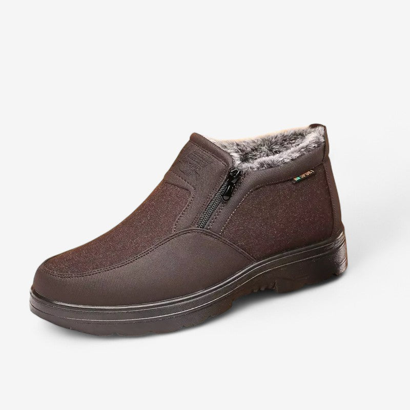 Lars – Sklisikker Støvel med Sidet Glidelås og Rund Tå