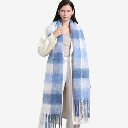 Annabelle - Skjerf med Sammenleggbar Design og Dekorative Frynser