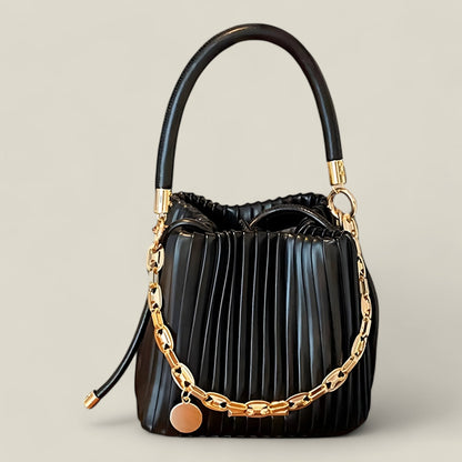 Mila - komfortabel og stilig crossbody-veske for enhver anledning