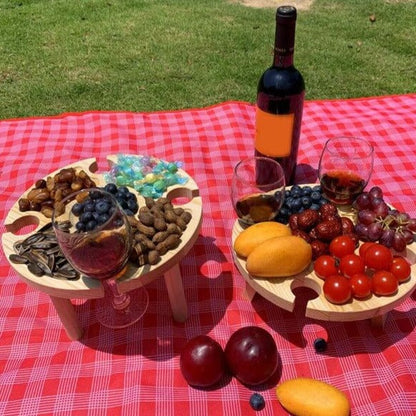 PicnicMate - Sammenleggbart piknikbord i tre med vinglass- og flaskeholdere