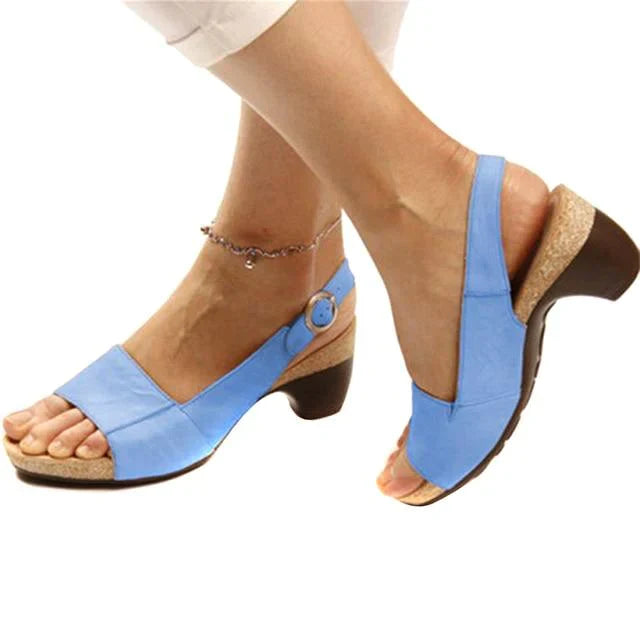 Lauren – Sandaler med justerbar spenne med Slingback Design